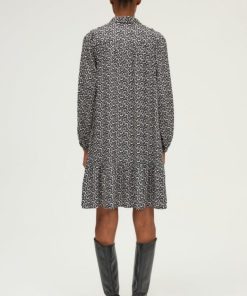 Sarahsport.shop4fa5c81c23 4