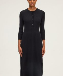 Sarahsport.shop84e96994f9 2