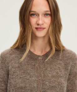 Sarahsport.shope6ca884bc5 5