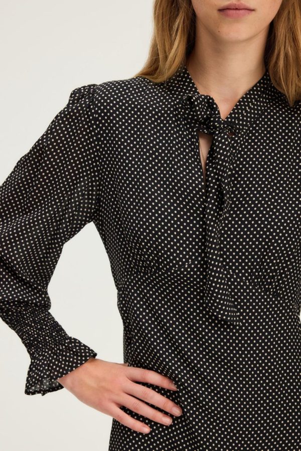 Sarahsport.shope9dba7a127 5